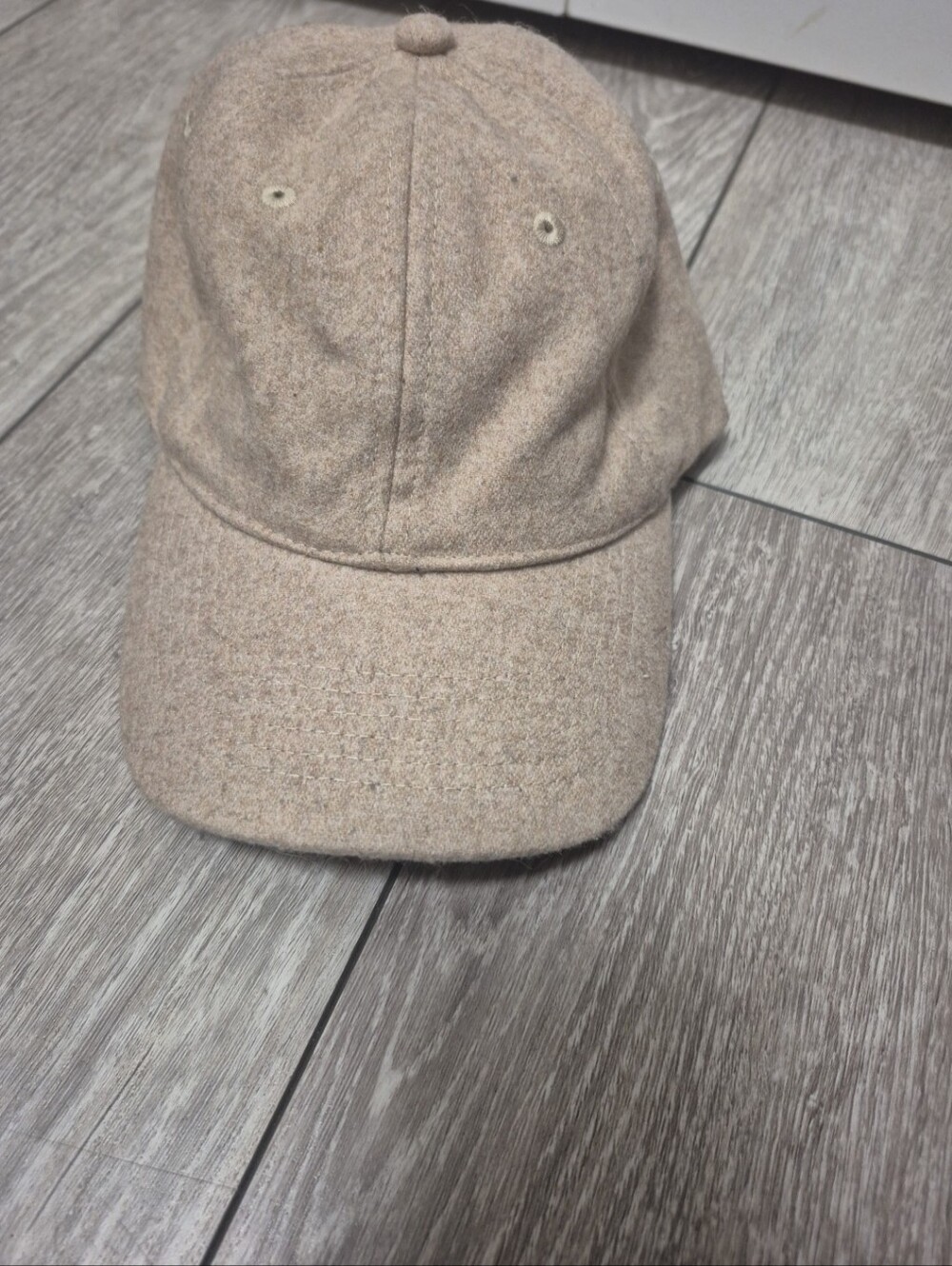 Time & Tru Women's Wool-Blend Baseball Cap in Beige Color With Adjustable Strap